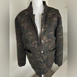 NWOT American Stitch Jacket camo sz XL